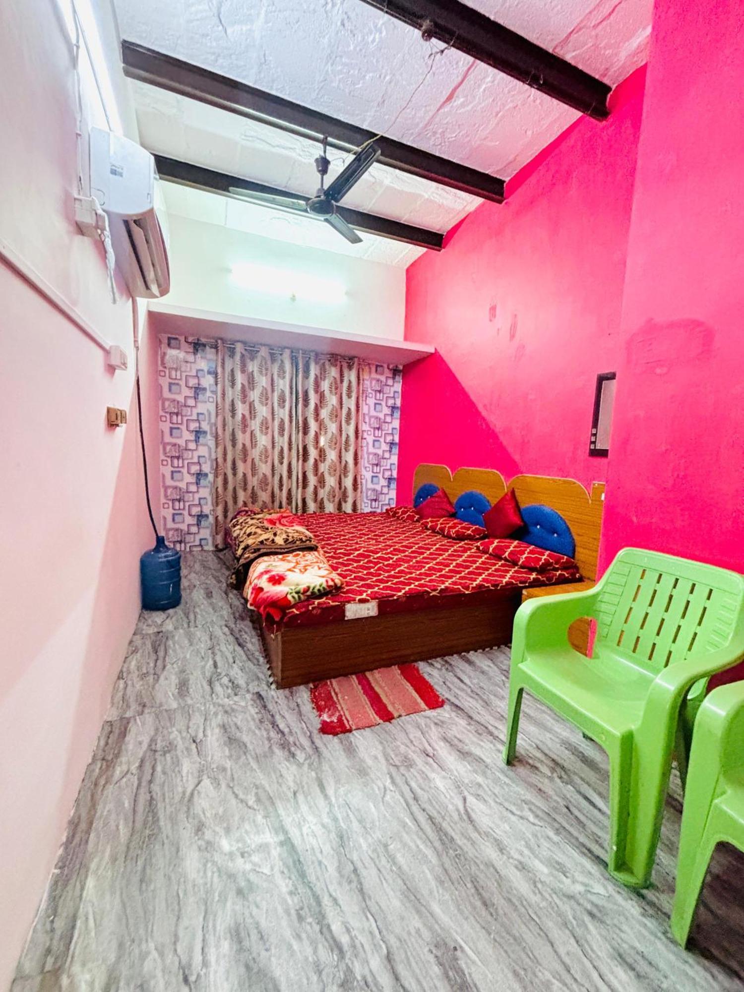 Shivalay Paying Guest House พาราณสี ภายนอก รูปภาพ